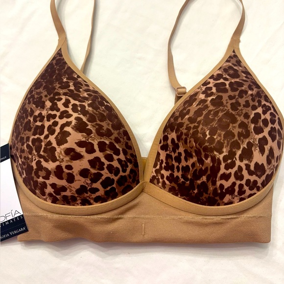 sofia by sofia vergara Other - Sofia Vergara Leopard Bra